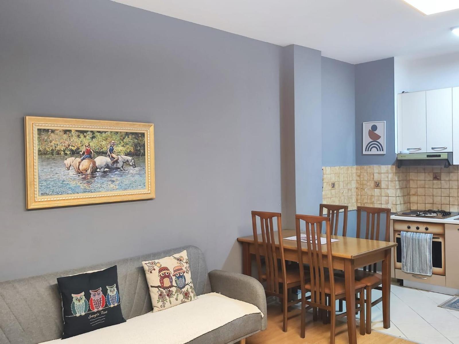 The Best Guesthouse In Tiranë Luaran gambar